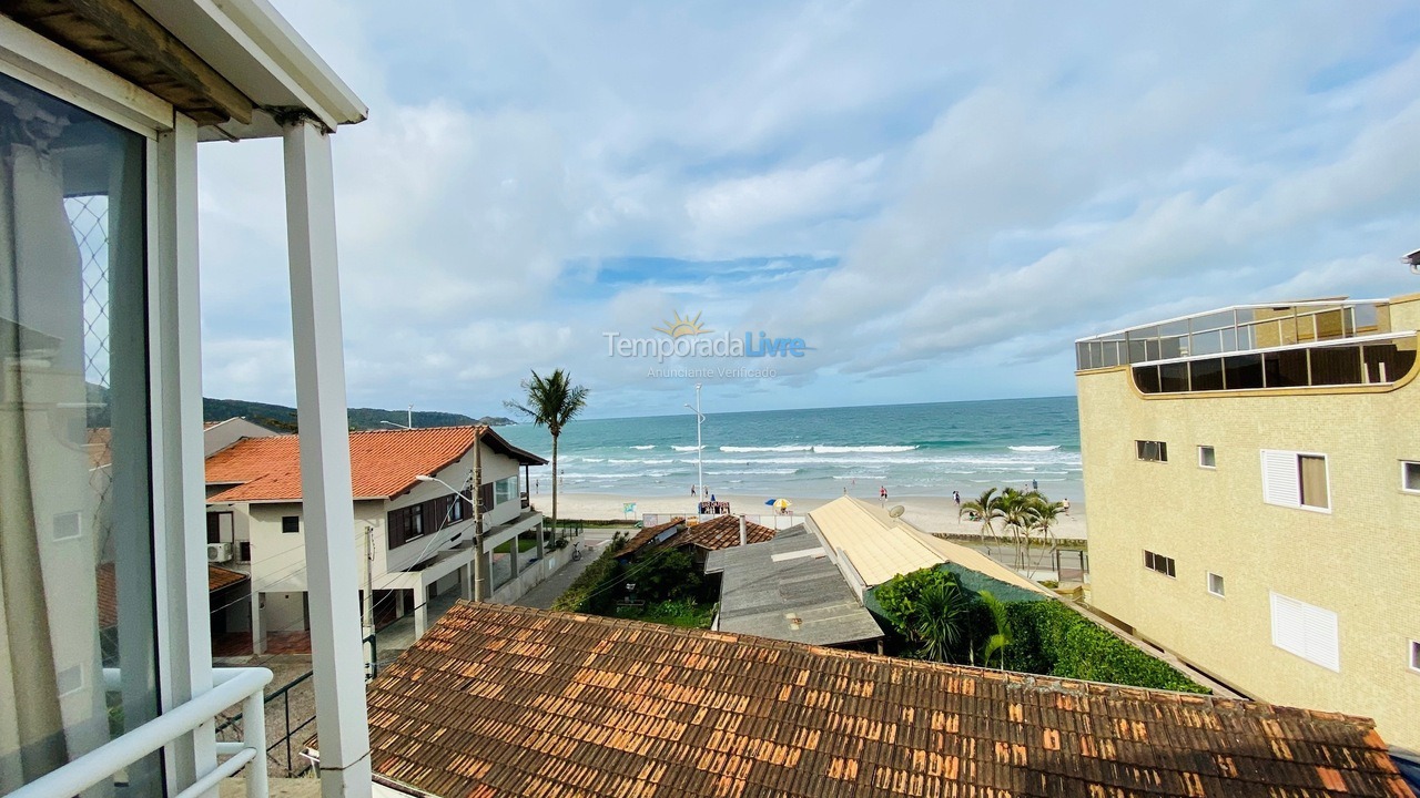 Apartamento para aluguel de temporada em Bombinhas (Praia de Bombas)
