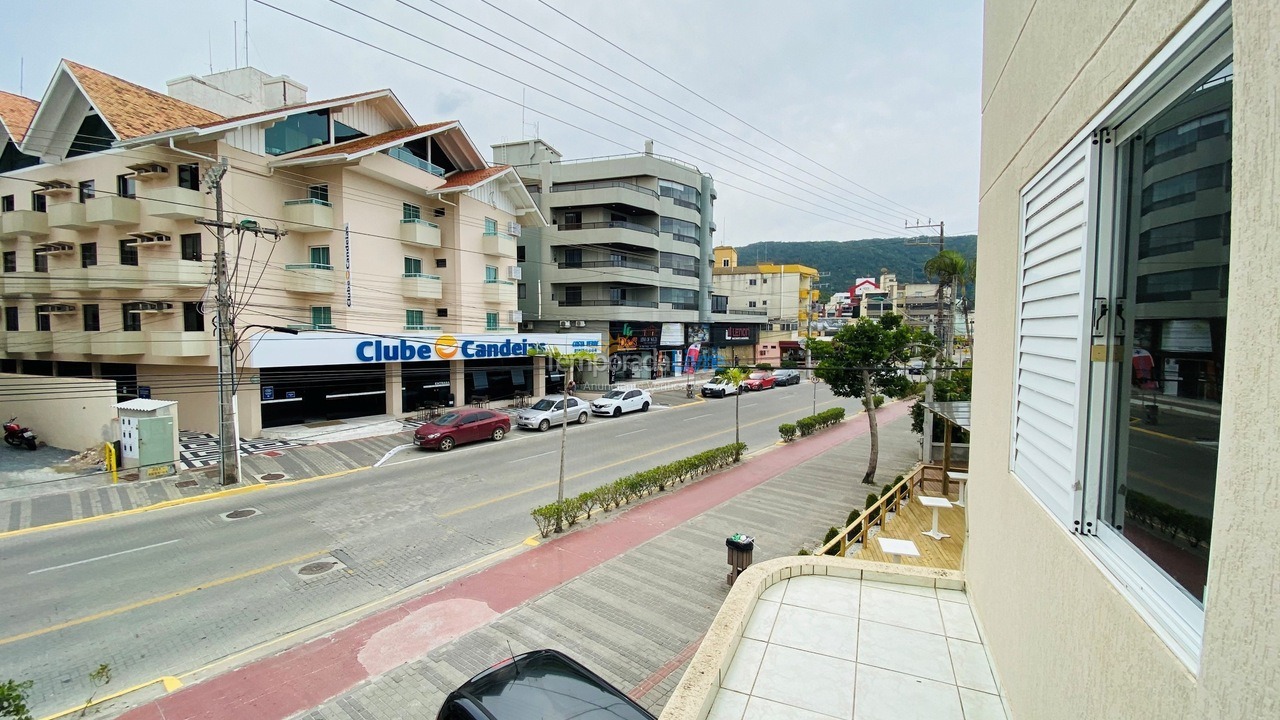 Apartamento para alquiler de vacaciones em Bombinhas (Praia de Bombas)