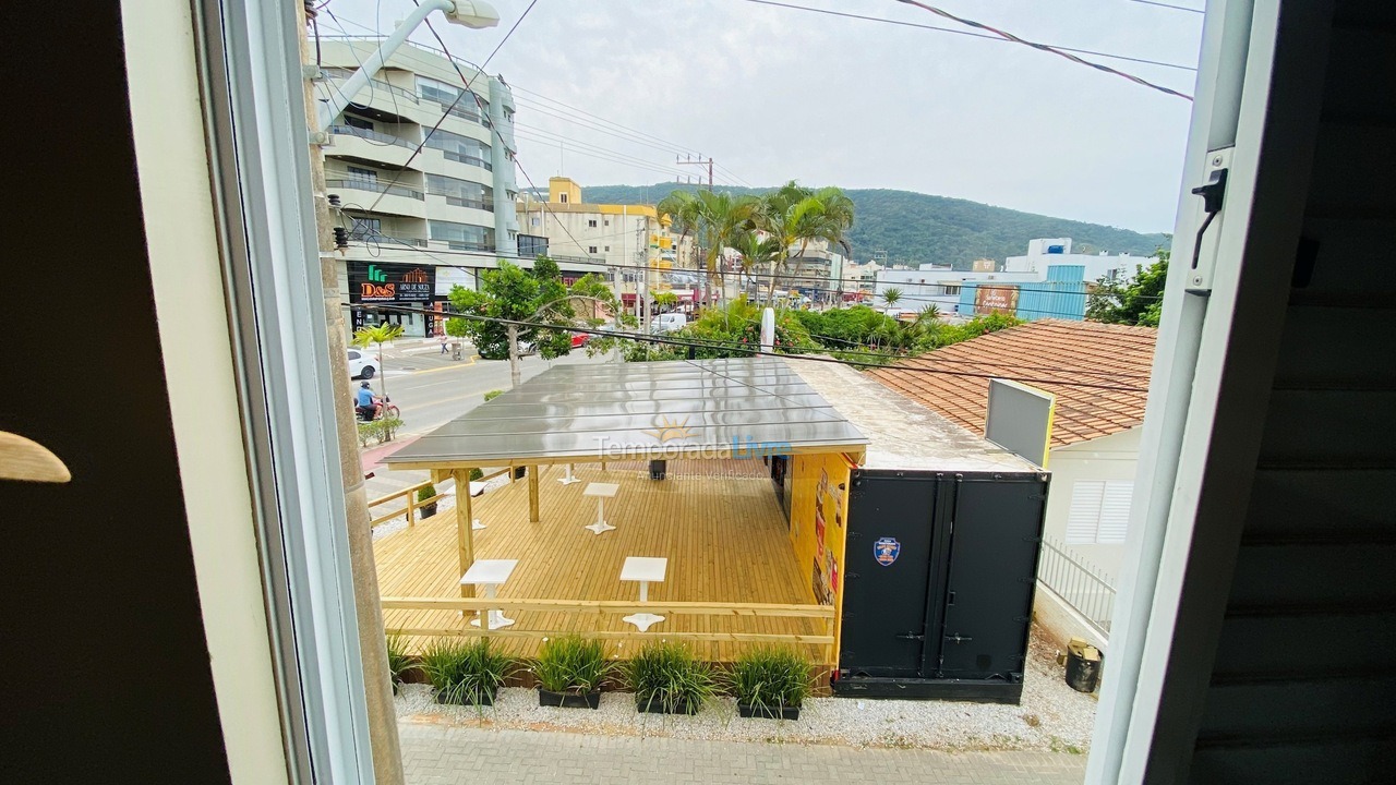 Apartamento para alquiler de vacaciones em Bombinhas (Praia de Bombas)