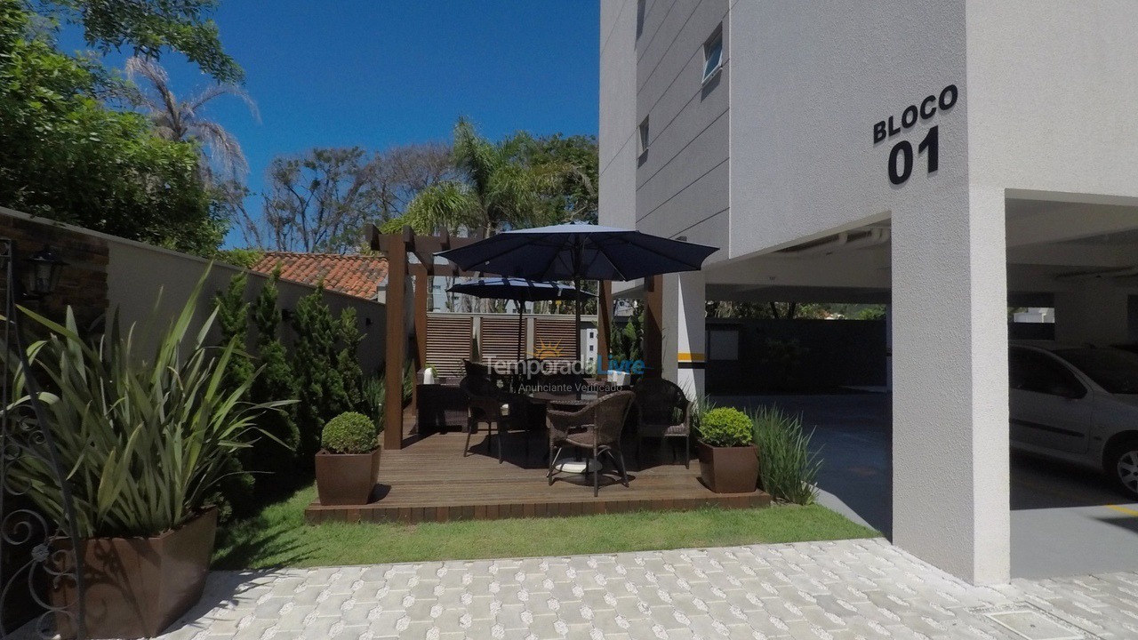 Apartment for vacation rental in Bombinhas (Praia de Bombas)