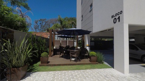 Apt in a gated community for 6 people!