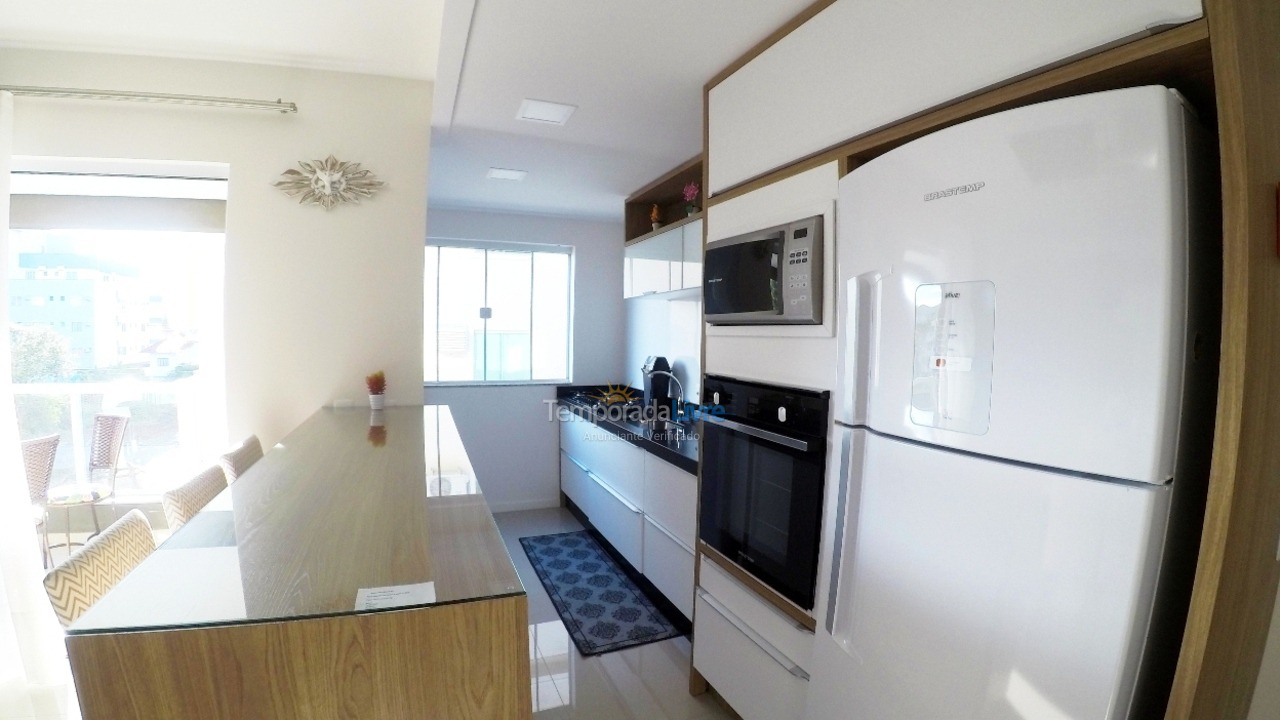 Apartment for vacation rental in Bombinhas (Praia de Bombas)