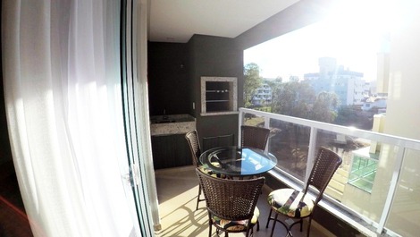 Apt in a gated community for 6 people!