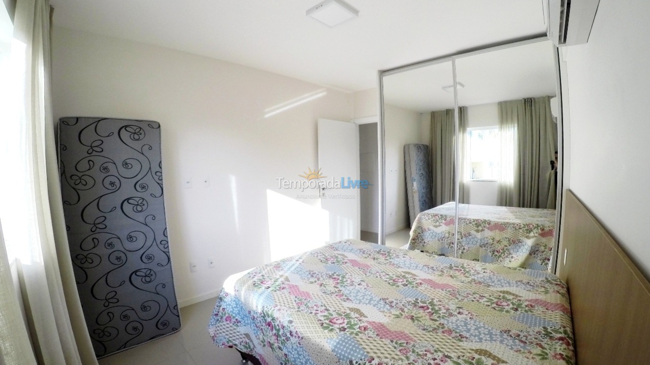 Apartment for vacation rental in Bombinhas (Praia de Bombas)
