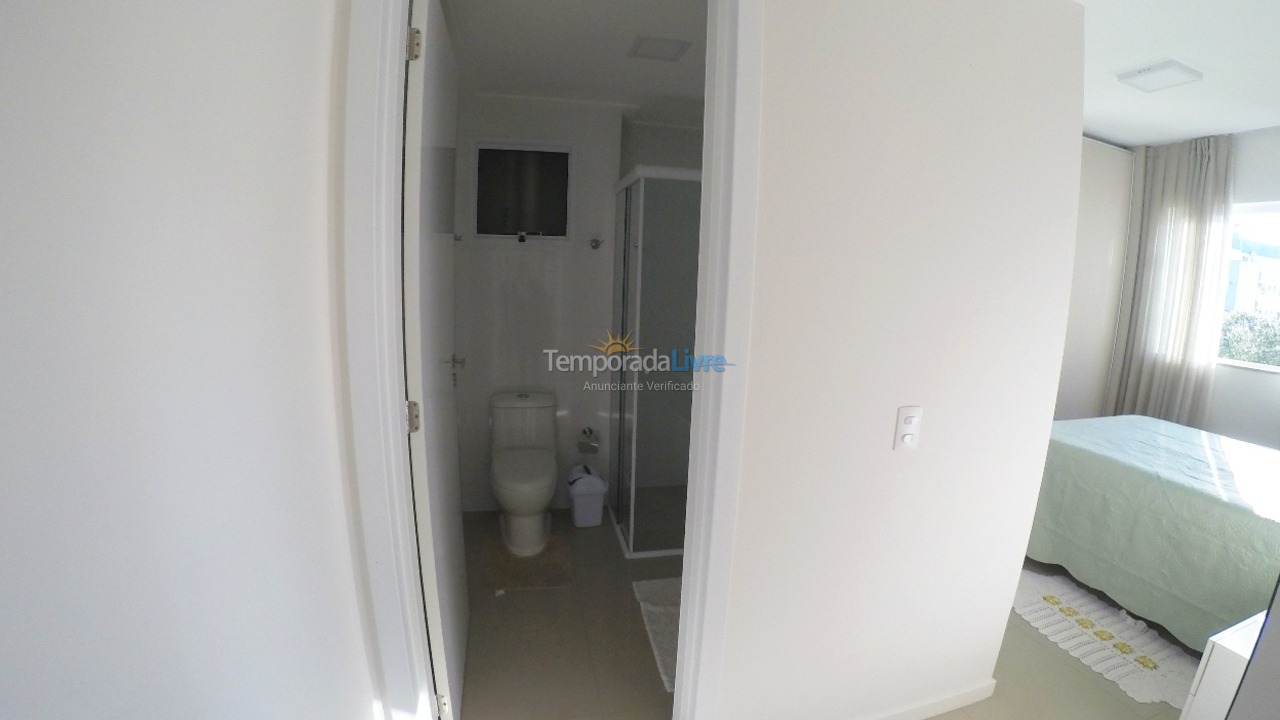 Apartment for vacation rental in Bombinhas (Praia de Bombas)