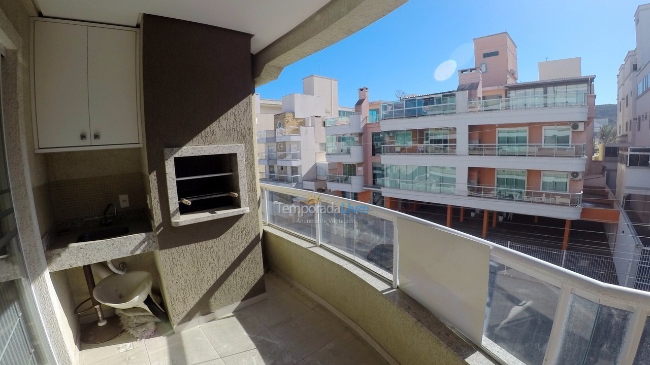 Apartamento para aluguel de temporada em Bombinhas (Praia de Bombas)
