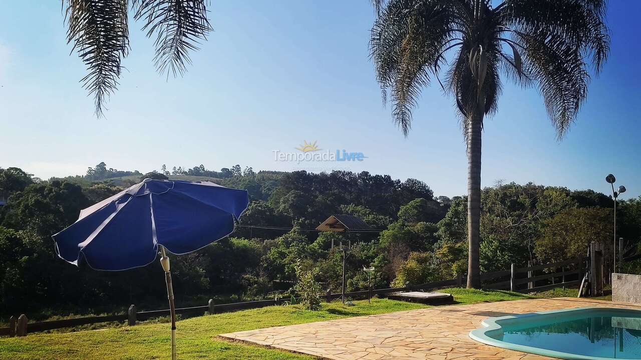 Chácara / sítio para aluguel de temporada em Bragança Paulista (Boa Vista dos Silvas)