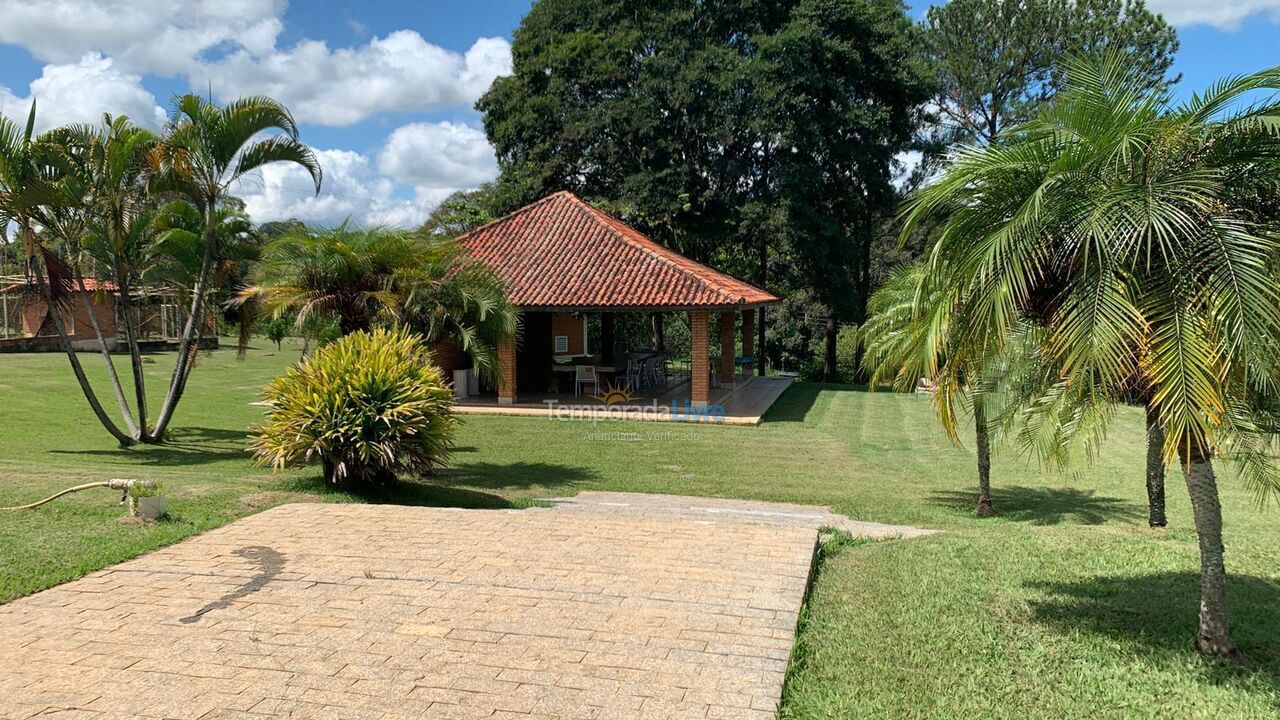 Granja para alquiler de vacaciones em Porto Feliz (área Rural)