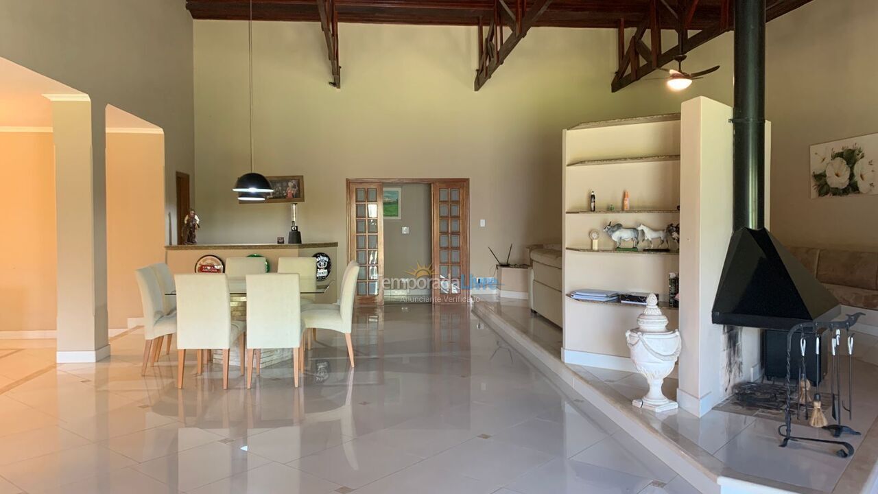 Granja para alquiler de vacaciones em Porto Feliz (área Rural)