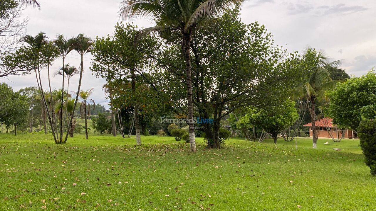 Granja para alquiler de vacaciones em Porto Feliz (área Rural)
