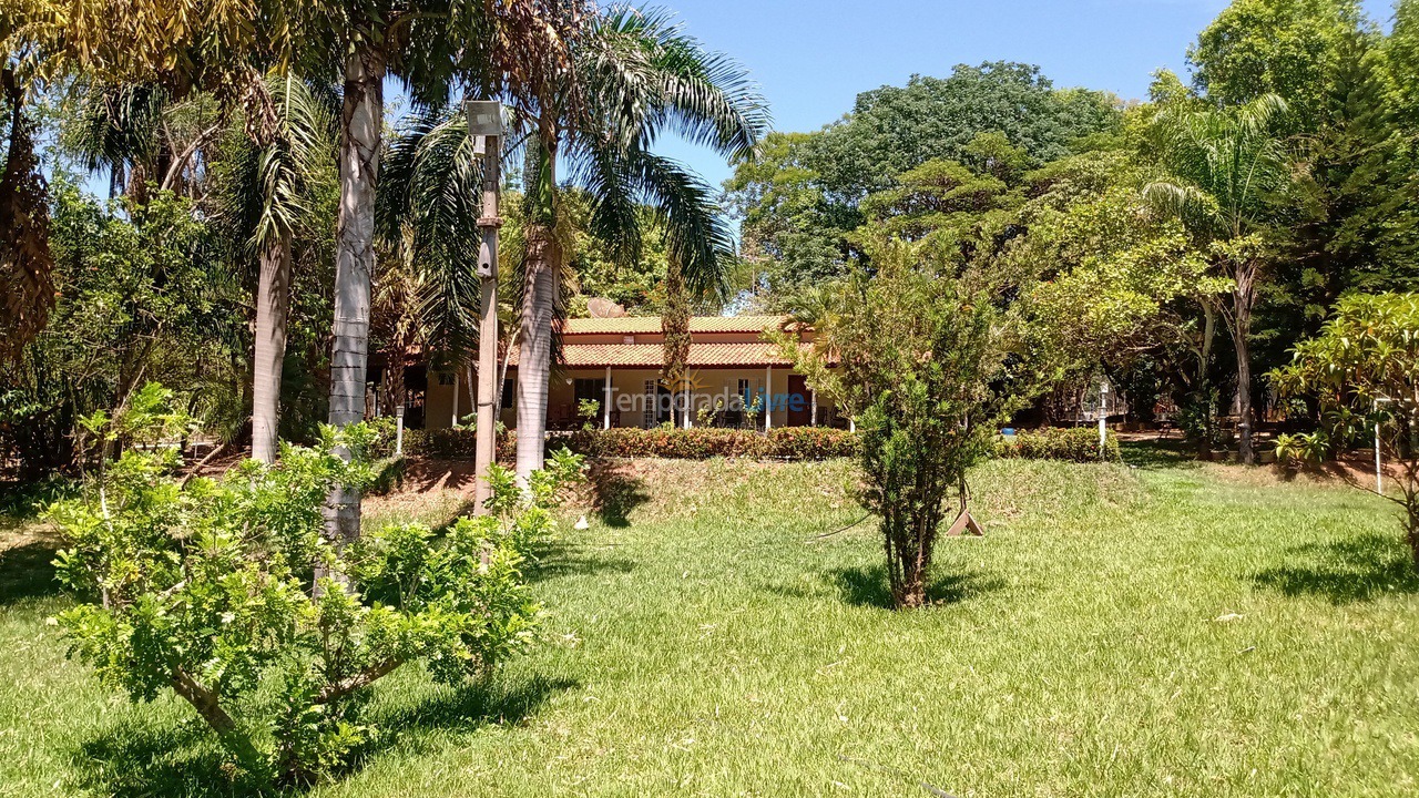 Casa para aluguel de temporada em Promissão (Bairro Bairrerinho)