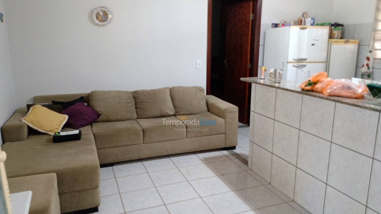 Casa para aluguel de temporada em Promissão (Bairro Bairrerinho)