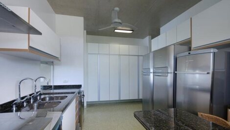 CASA LUXUOSA FRENTE AO MAR NA PRAIA DE JUQUEHY