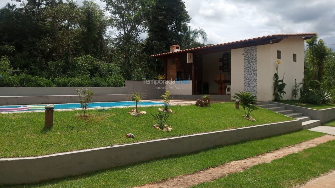 Chácara / sítio para aluguel de temporada em Belo Vale (Mutuca)