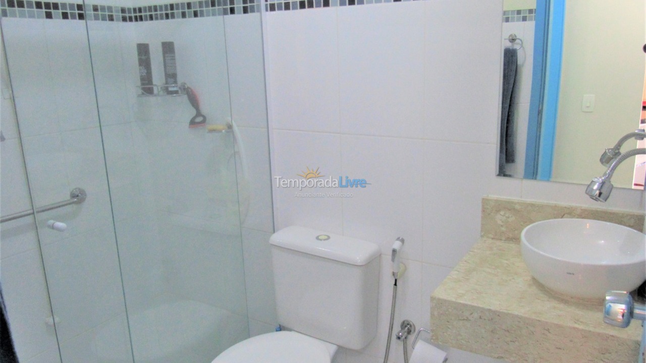 Apartamento para aluguel de temporada em Guarujá (Pitangueiras)