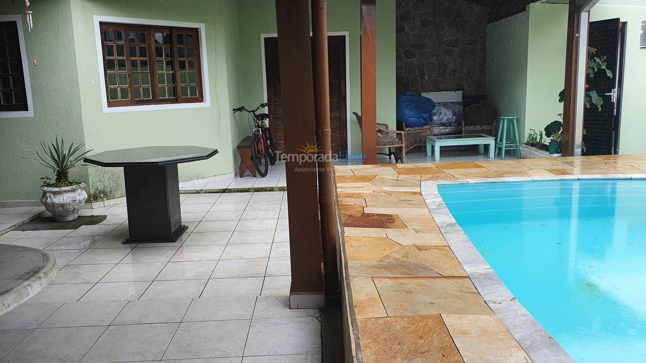 House for vacation rental in Caraguatatuba (Sumare)
