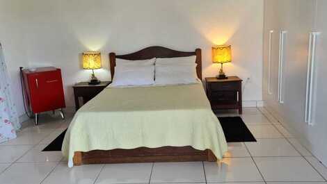 Suite c varanda, ar cond. frigobar