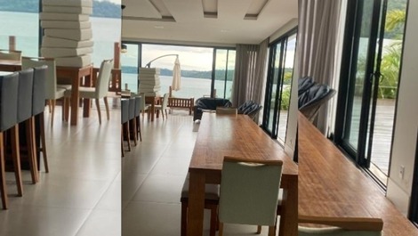 Casa de Luxo com Piscina e Área Gourmet