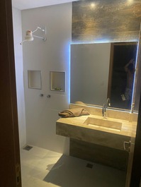 Piscina izquierda bien ubicada a 5 min de Flamboyant