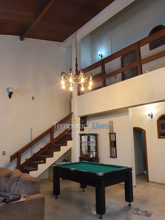 Casa para aluguel de temporada em Guarujá (Enseada)