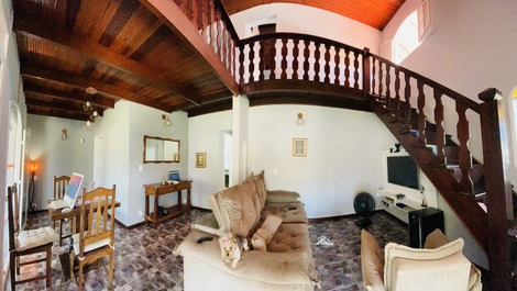 Estupenda casa a 200 metros de la playa de Itaúna