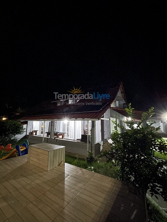 Casa para alquiler de vacaciones em Saquarema (Praia de Itaúna)