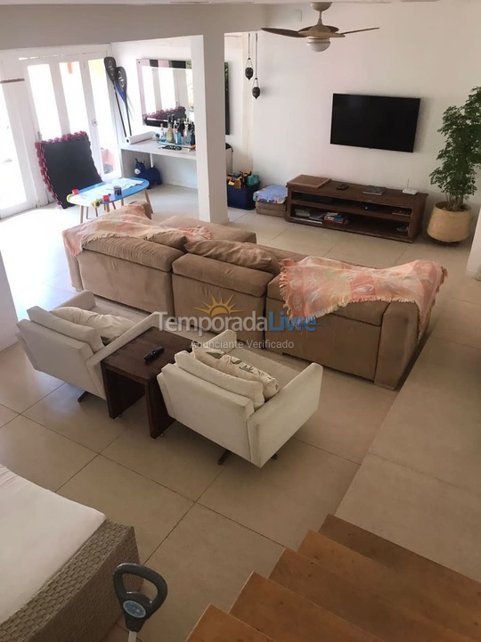Casa para aluguel de temporada em São Sebastião (Maresias)