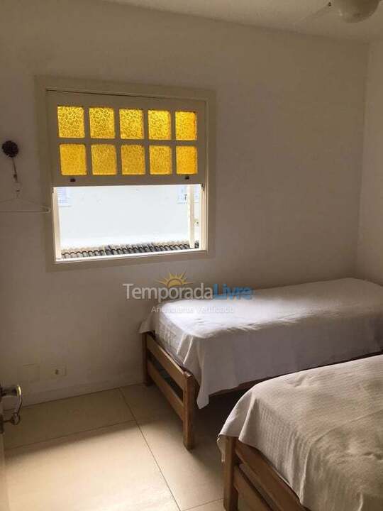 Casa para aluguel de temporada em São Sebastião (Maresias)