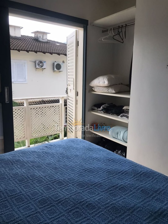 Casa para aluguel de temporada em São Sebastião (Maresias)