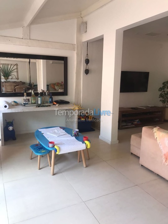 Casa para aluguel de temporada em São Sebastião (Maresias)