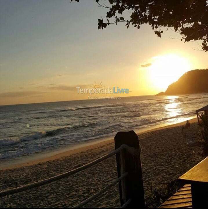 Casa para aluguel de temporada em São Sebastião (Maresias)