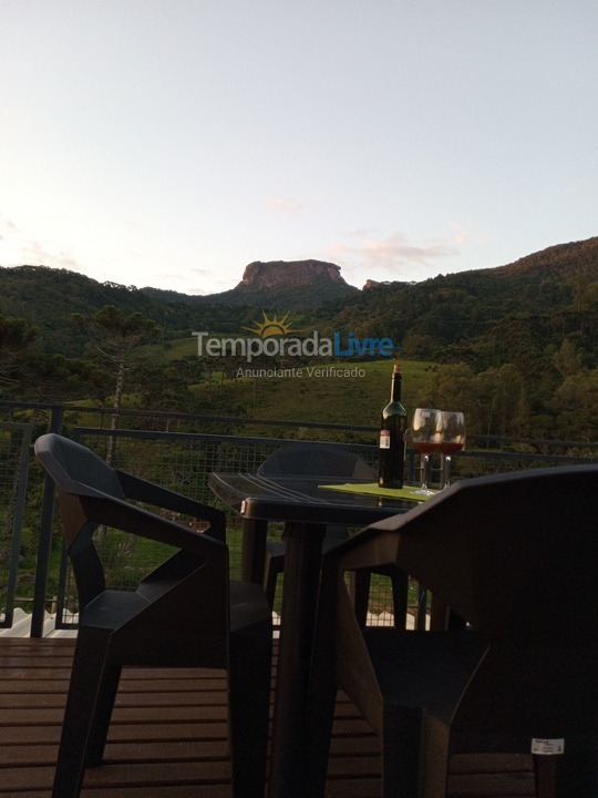 Chácara / sítio para aluguel de temporada em São Bento do Sapucaí (Estrada Municipal José Theotonio Silva)