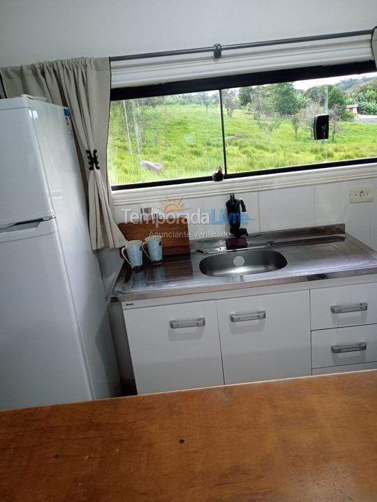 Chácara / sítio para aluguel de temporada em São Bento do Sapucaí (Estrada Municipal José Theotonio Silva)