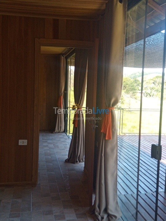 Chácara / sítio para aluguel de temporada em São Bento do Sapucaí (Estrada Municipal José Theotonio Silva)