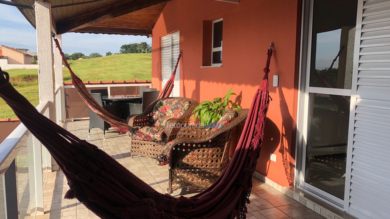 Casa para alquiler de vacaciones em Pardinho (Ninho Verde Eco Residence)