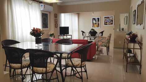 Cobertura prédio frente mar