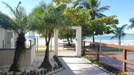 Cobertura prédio frente mar