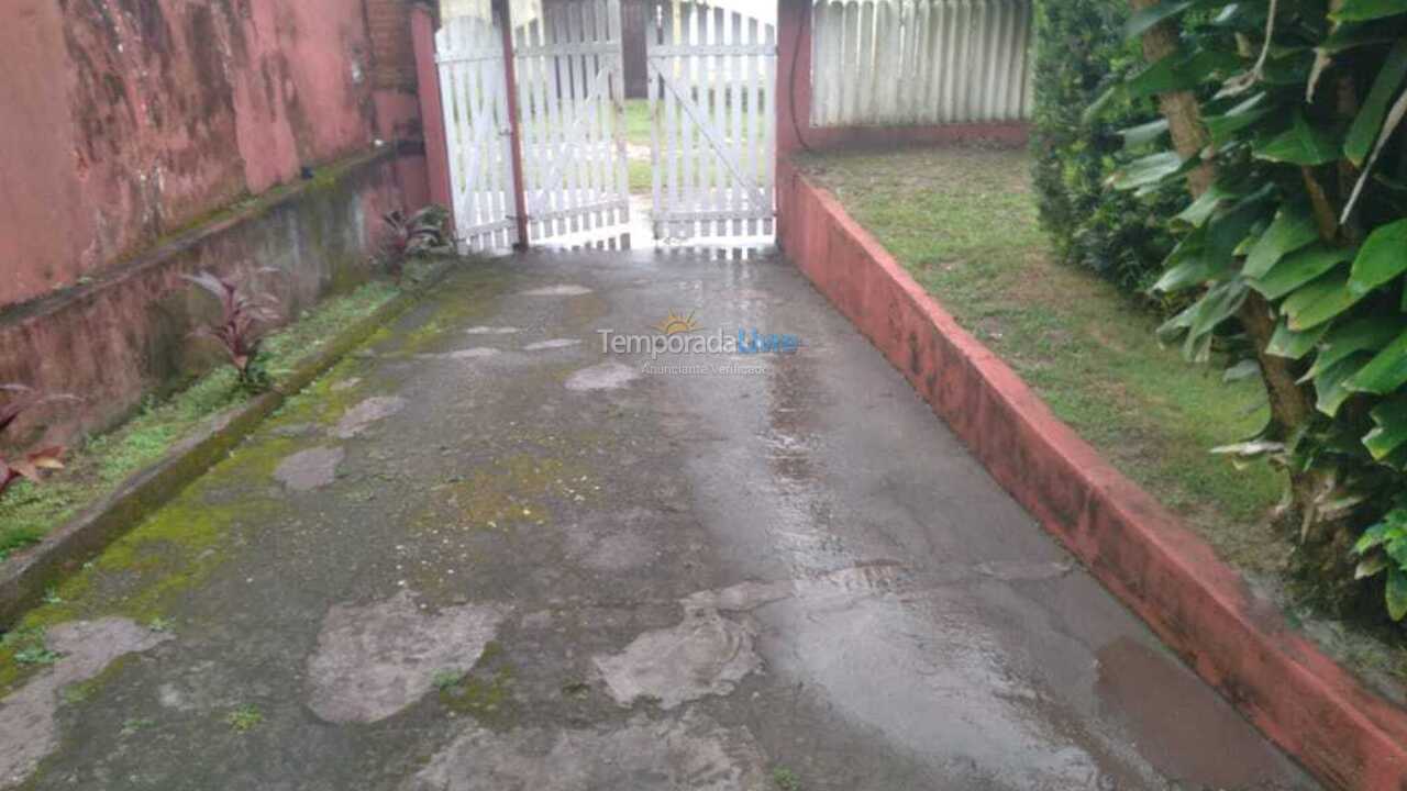 House for vacation rental in Itanhaém (Balneário Gaivotas)