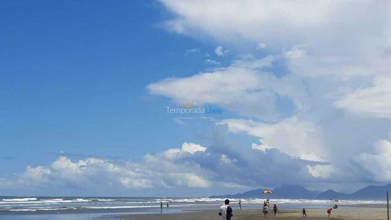 House for vacation rental in Itanhaém (Balneário Gaivotas)