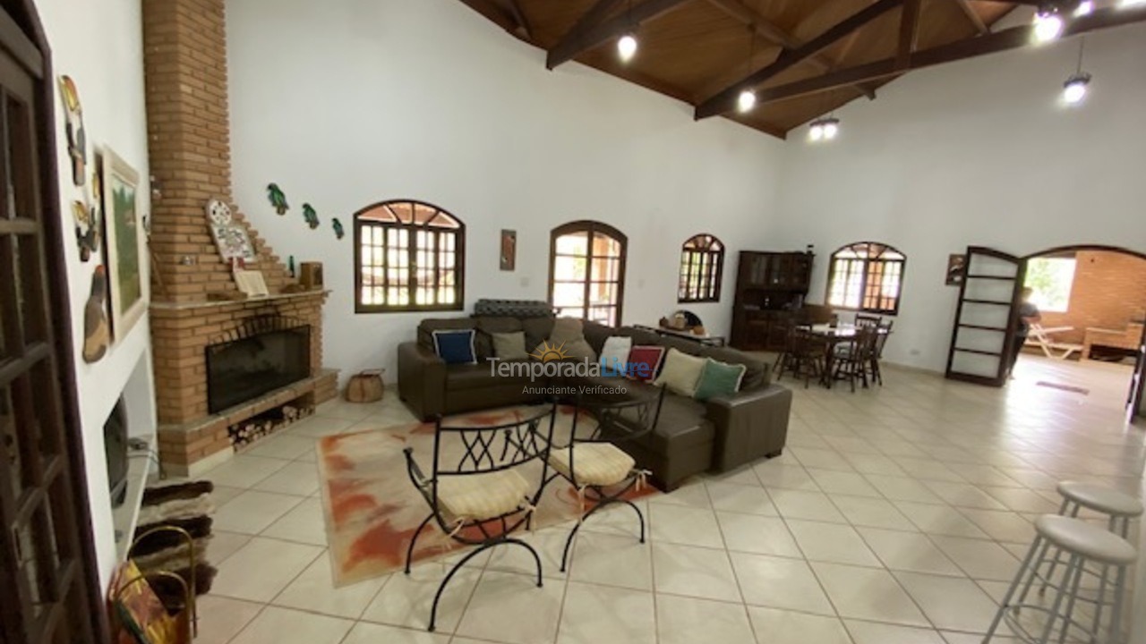 Chácara / sítio para aluguel de temporada em Salesópolis (Bairro Padre José)