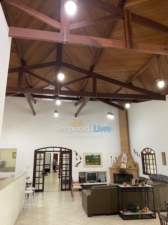 Chácara / sítio para aluguel de temporada em Salesópolis (Bairro Padre José)