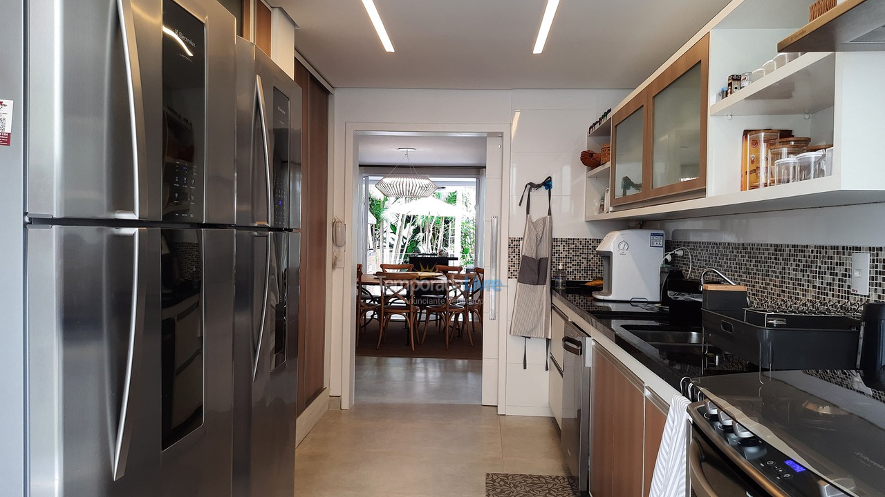 Casa para aluguel de temporada em São Sebastião (Juquehy)