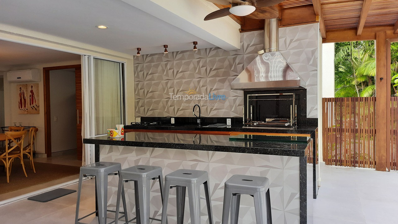 Casa para aluguel de temporada em São Sebastião (Juquehy)