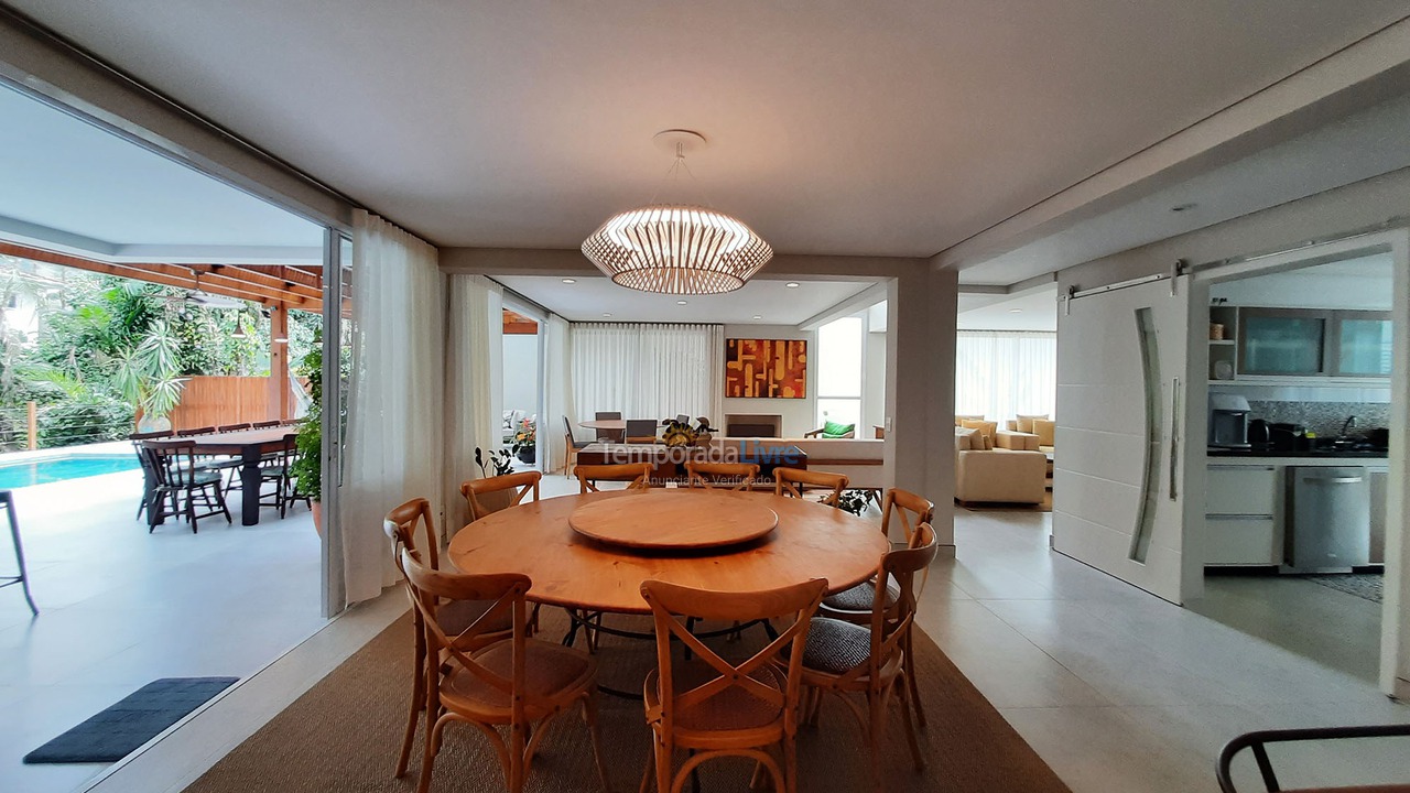 Casa para aluguel de temporada em São Sebastião (Juquehy)