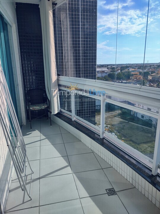 Apartamento para alquiler de vacaciones em Cabo Frio (Braga)