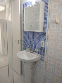 Apto Guarujá 20m from the sand with beach service