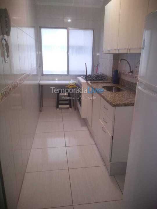 Apartamento para aluguel de temporada em Praia Grande (Vila Mirim)