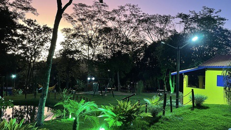 Lindo sítio, casa, piscina, fogão a lenha, lazer rural