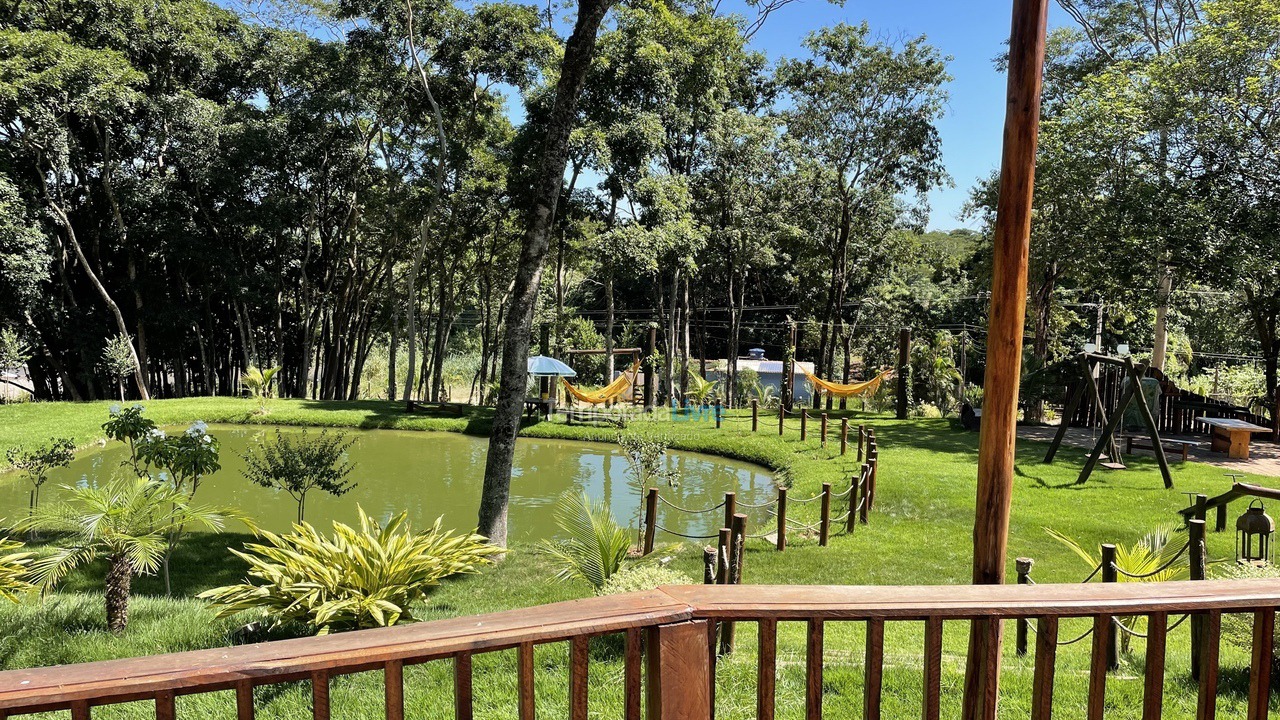 Chácara / sítio para aluguel de temporada em São José do Rio Pardo (Sítio Dois Irmãos)