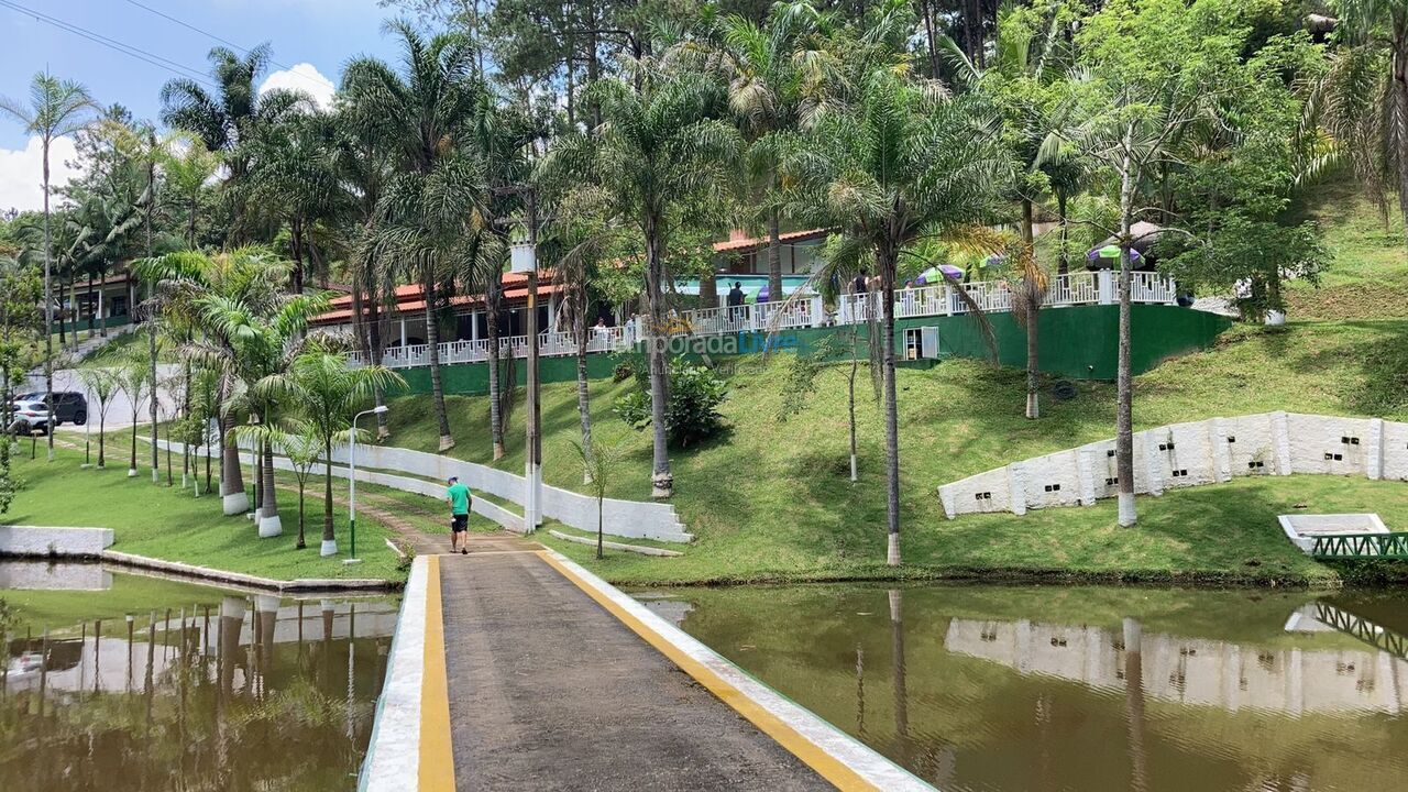 Ranch for vacation rental in Arujá (São Domingos)